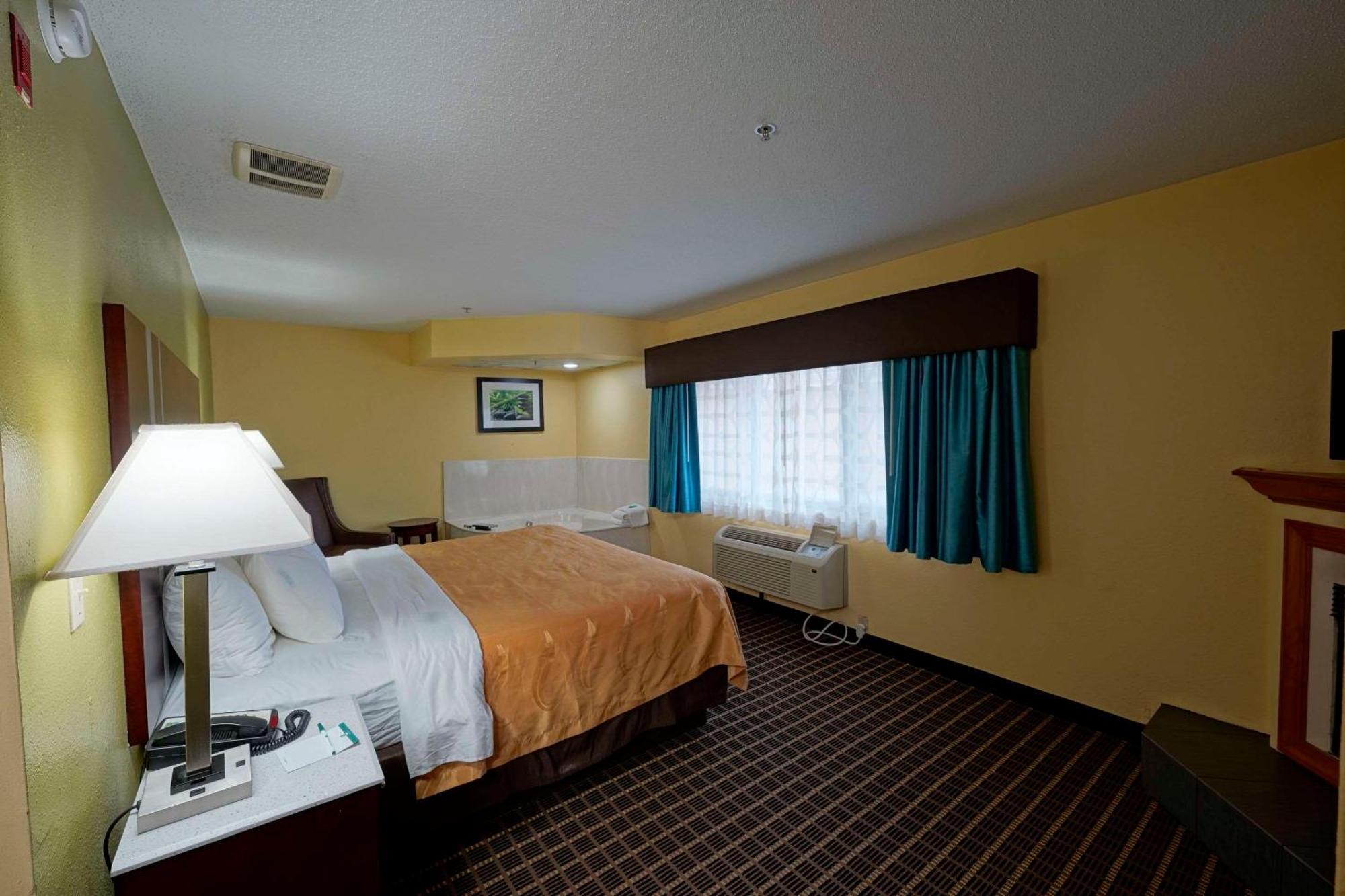 Quality Inn & Suites Harrington - Milford Εξωτερικό φωτογραφία