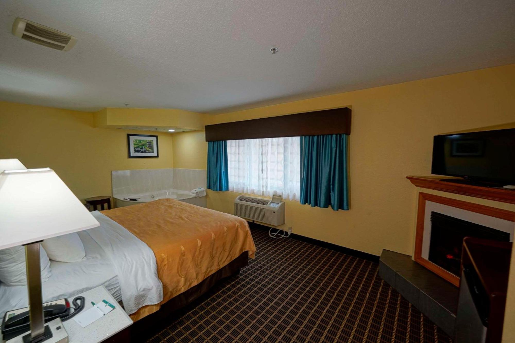 Quality Inn & Suites Harrington - Milford Εξωτερικό φωτογραφία