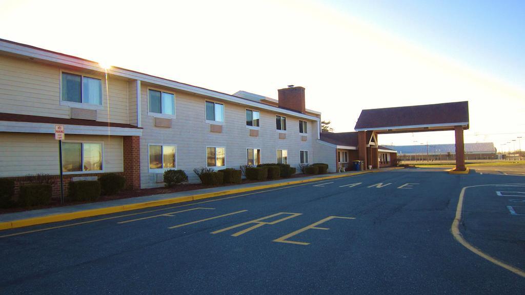 Quality Inn & Suites Harrington - Milford Εξωτερικό φωτογραφία